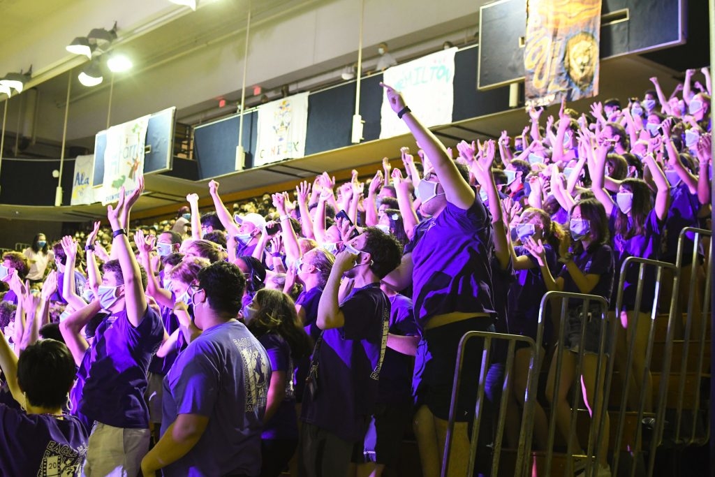 Songfest kicks off first year experience for class of ‘25