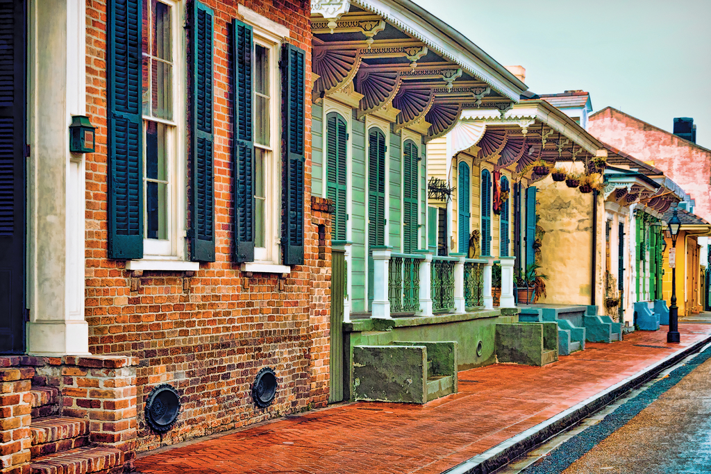 Shotgun houses lining a New Orleans street