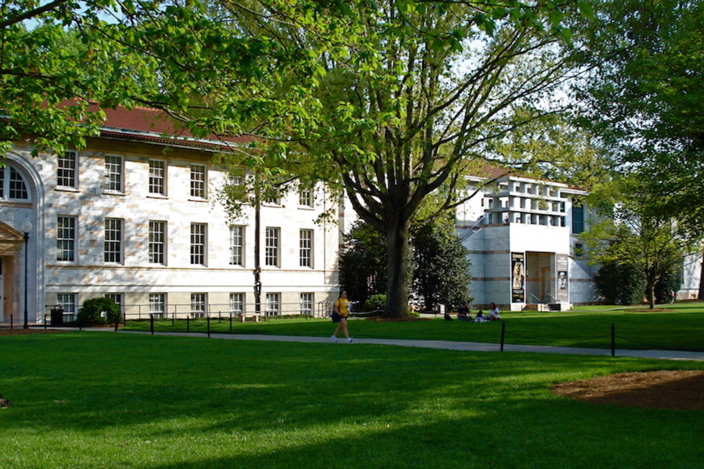 Emory will eliminate need-based loans, expand financial aid this fall