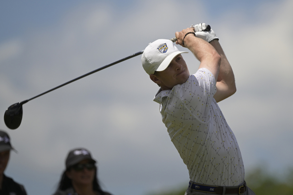 Men's Golf Moves into Sixth at NCAA Championships
