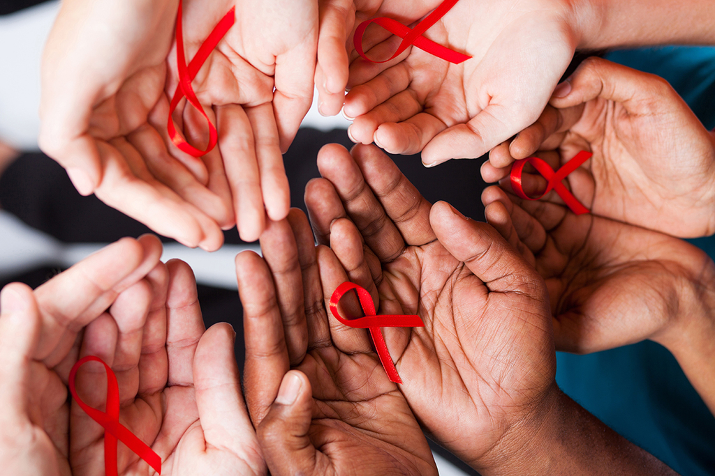 Emory receives CDC award to deliver 1 million rapid HIV self-tests across the country : Emory University : Atlanta GA