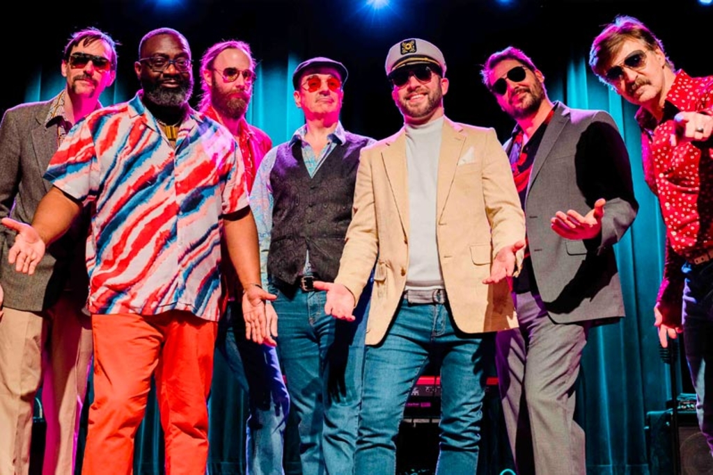 Yacht Rock Schooner